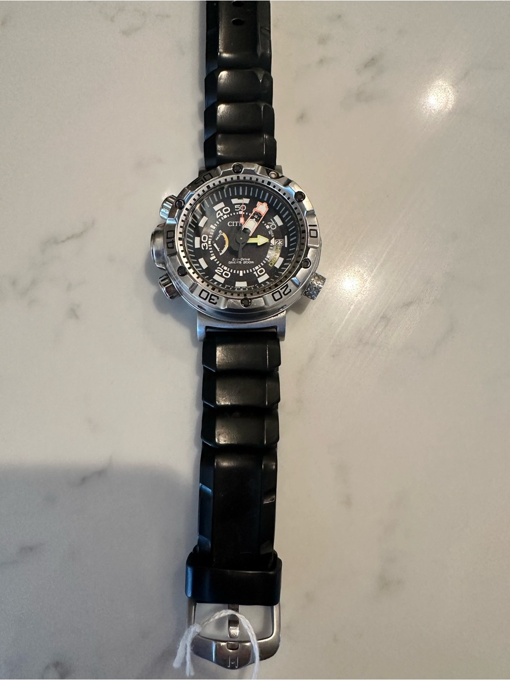 Citizen Eco-Drive Diver's Watch - Black and Silver - Picture 4 of 7